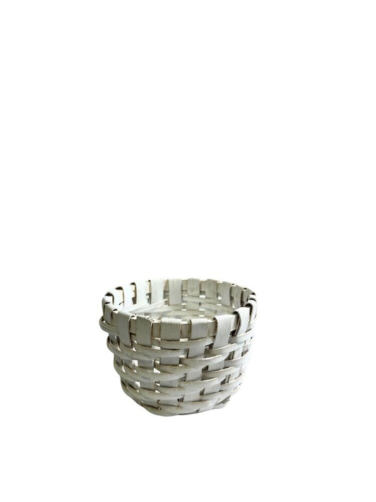 6 Inch White Round Basket No Handle 6"W x 4"H -- 60 Per Case